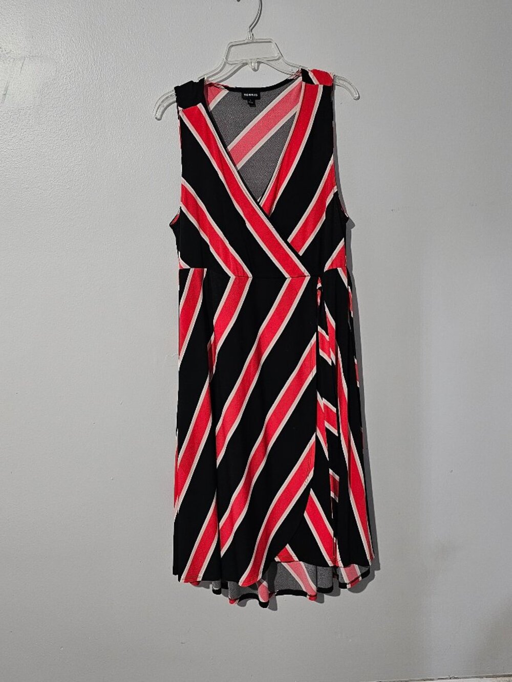Torrid 1X Coral Navy Geometric Print Fit & Flare Dress NWOT